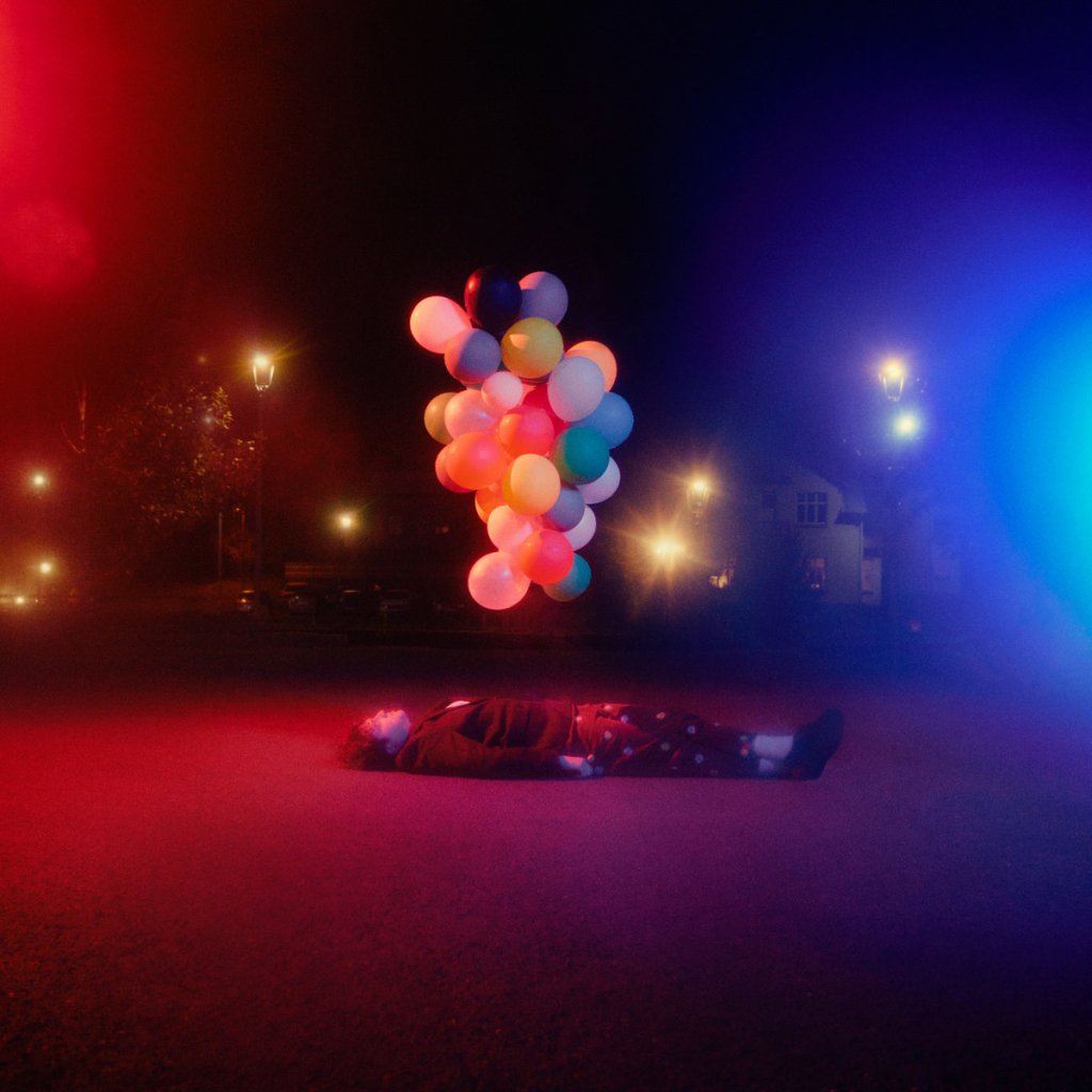 Album Review: Axel Flóvent – Away From This&nbsp;Dream