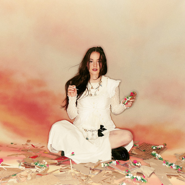 EP Review: Bea and her Business – Me vs.&nbsp;Me