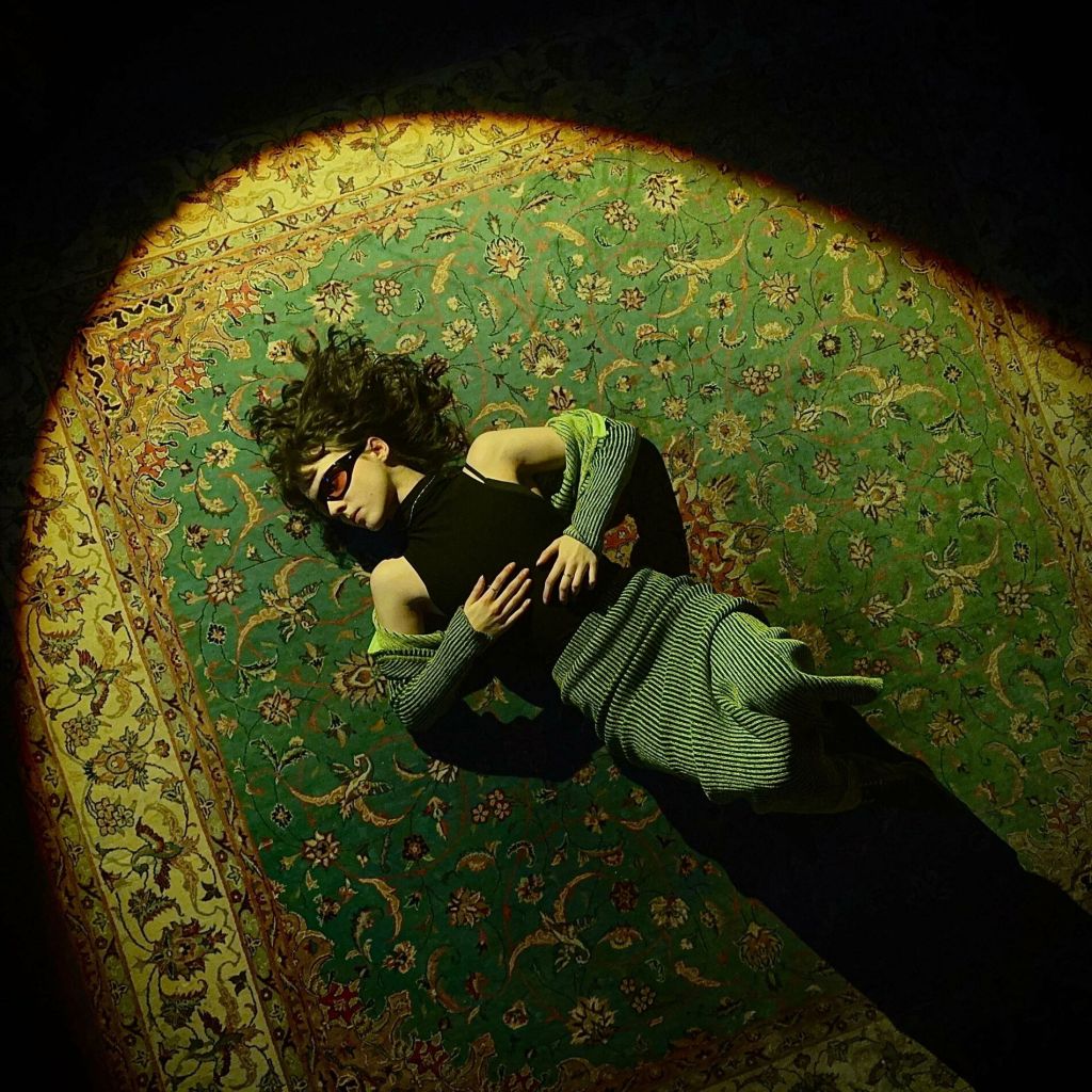 Single Review: Itsanez – Dangerous&nbsp;world